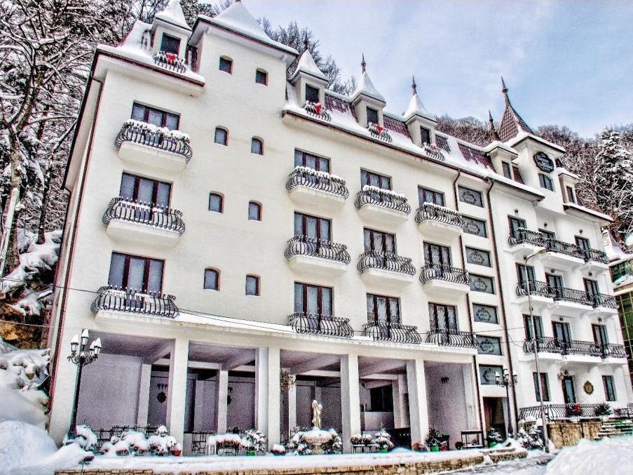 Hotel Coroana Moldovei Сленік-Молдова Екстер'єр фото